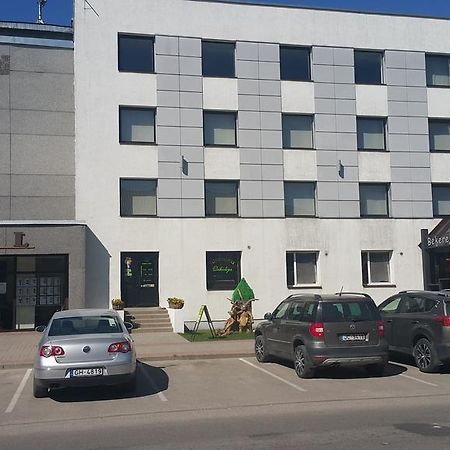 Hotel Гулбене Экстерьер фото
